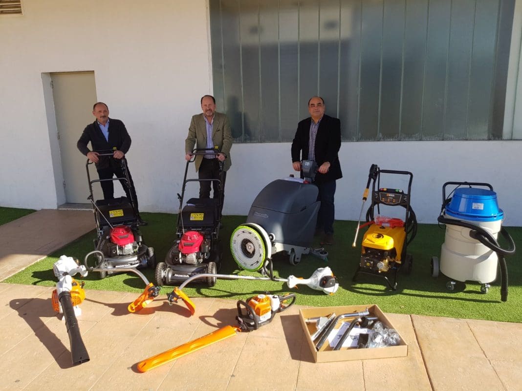 Maquinaria Deportes acondicionamiento instalaciones