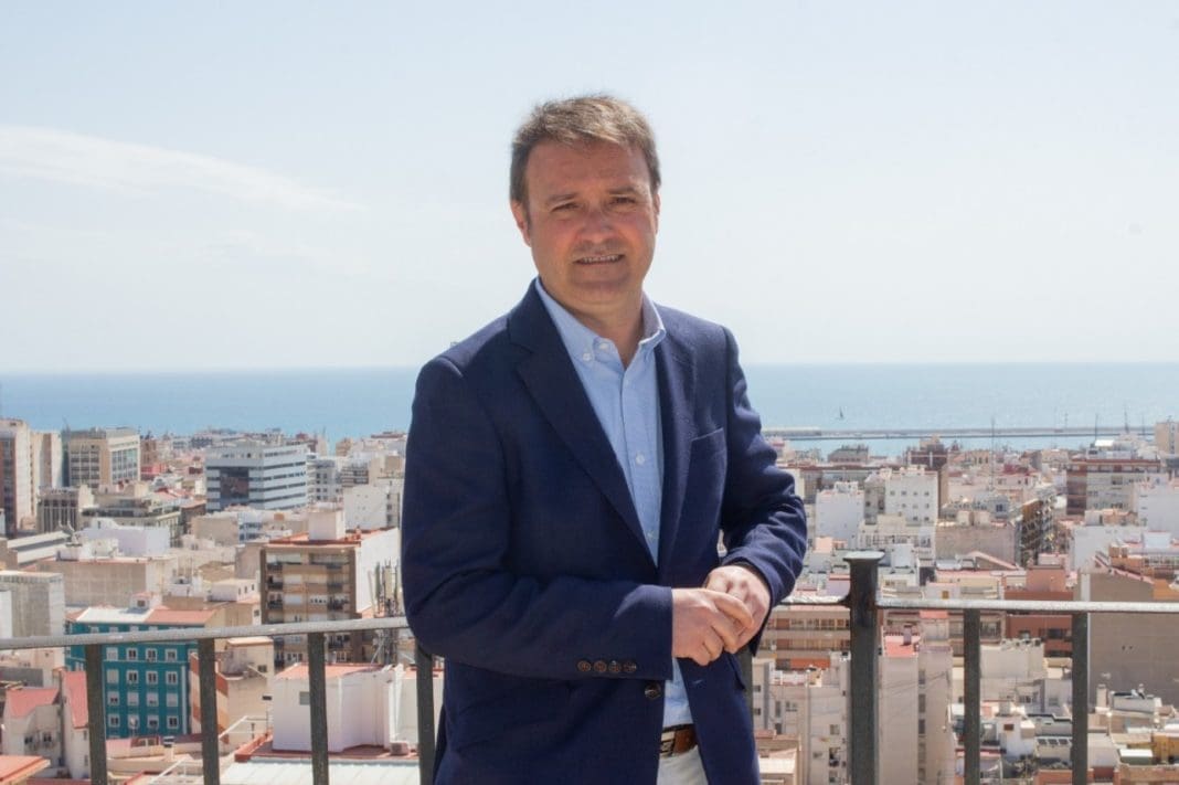 Natxo Bellido, canditado de Compromís a la alcaldía de Alicante.