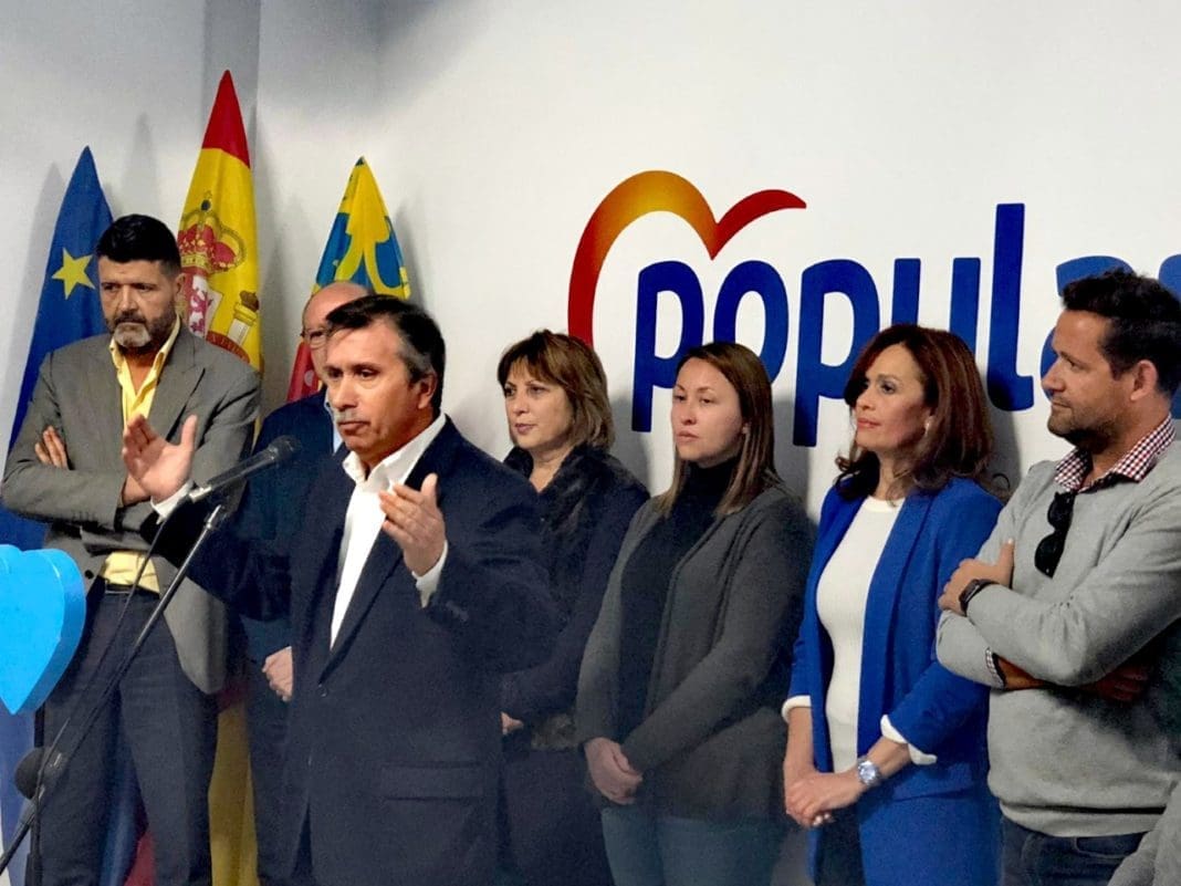 Manuel Aracil hablando en la inauguración de la nueva sede del PP de Sant Joan/ PP de Sant Joan.