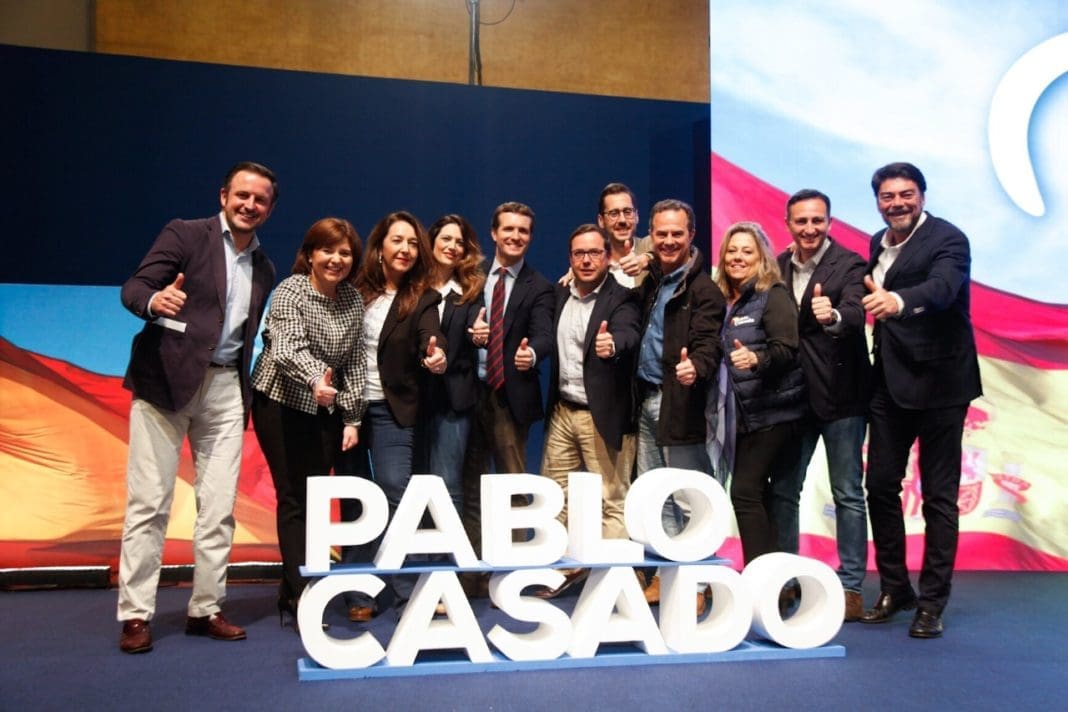 Pablo Casado en el centro de la foto junto a Bonig, Ruz, Sánchez y Barcala/ @ppcv
