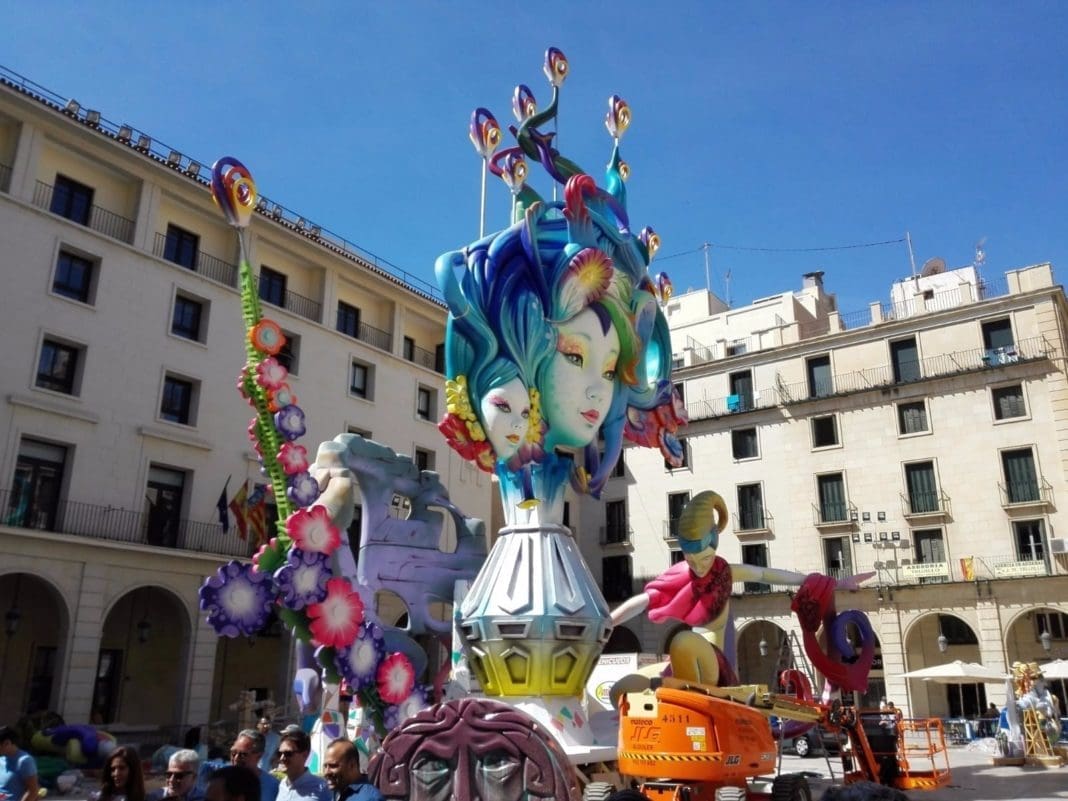 Hoguera del Ayuntamiento (2019)