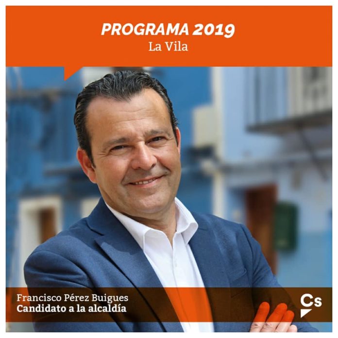 Cartel electoral del portavoz de Cs en Villajoyosa, Paco Pérez Buigues