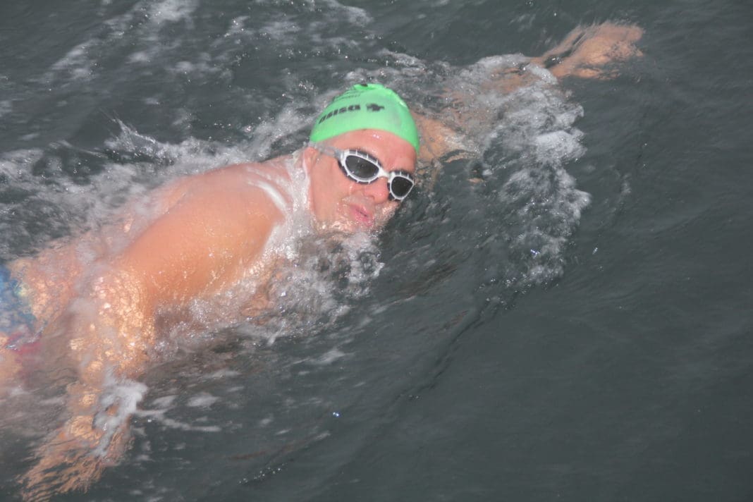 Jorge Crivillés durante la travesía del Canal del Norte entre Irlanda y Escocia