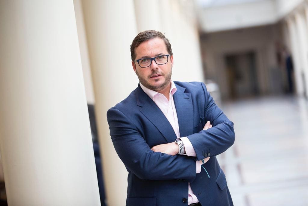 Agustín Almodóbar, número 