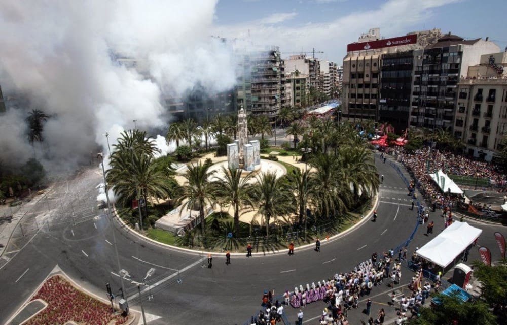 Mascletás Hogueras Alicante