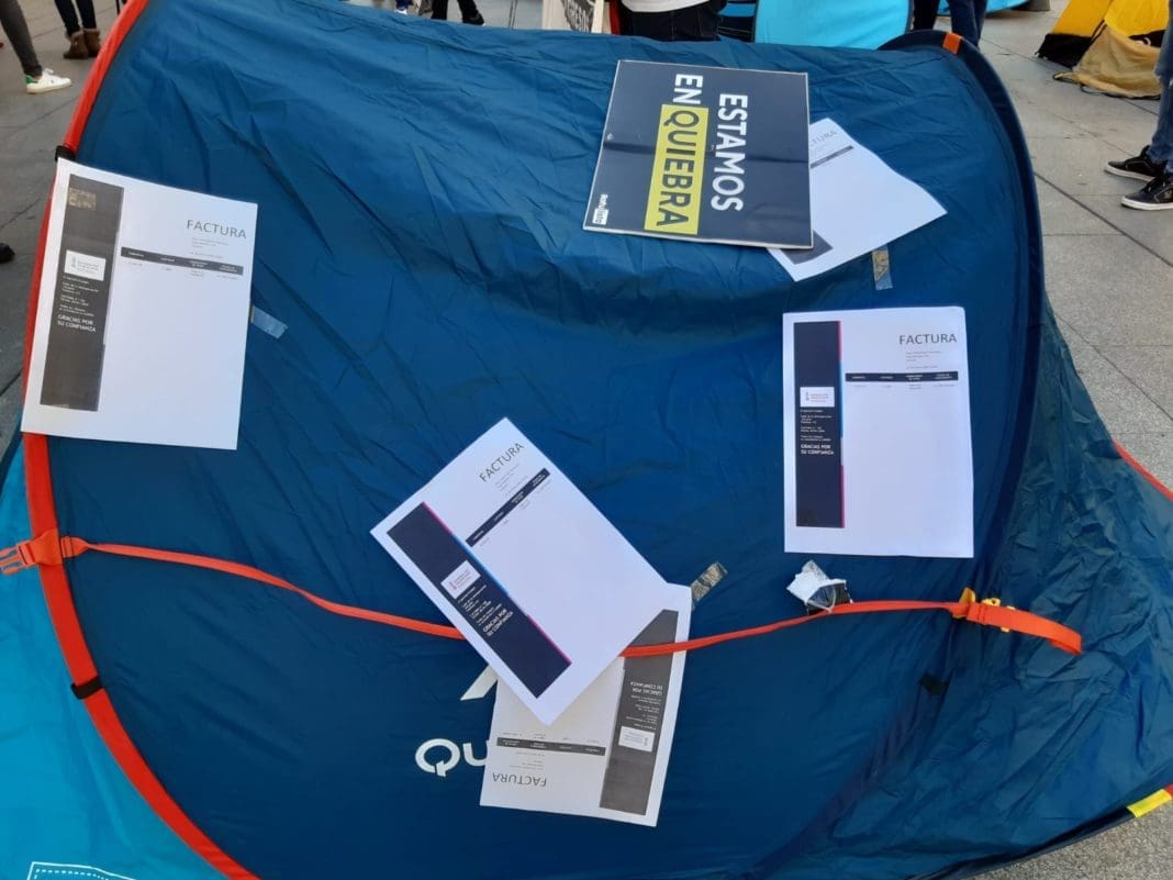 Tienda de campaña de la protesta del ocio nocturno