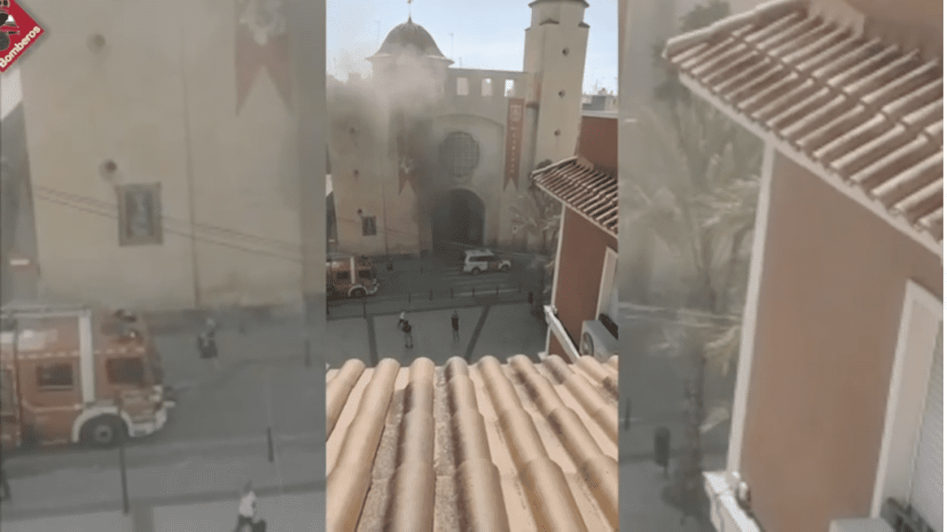 incendio Parroquia de San Juan Bautista de Elche