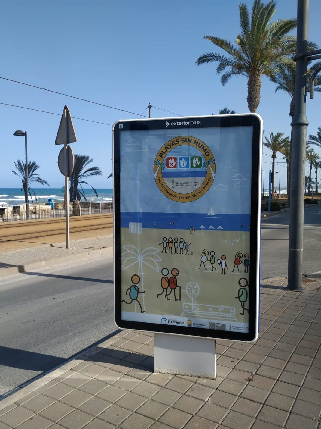 Cartel Playa libre de humo en el Campello (Imagen: Medio Ambiente)