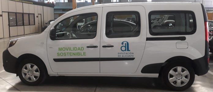 Vehiculo eléctrico de la Diputación Alicante