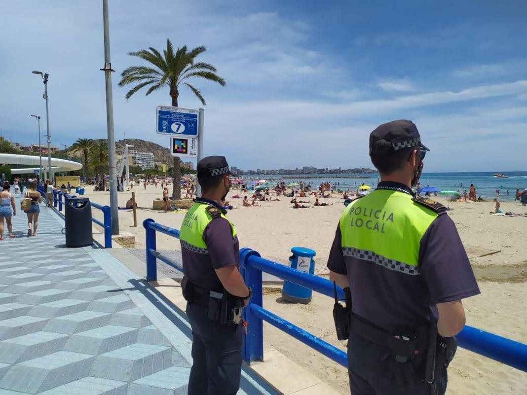 Dispositivo seguridad playas Alicante