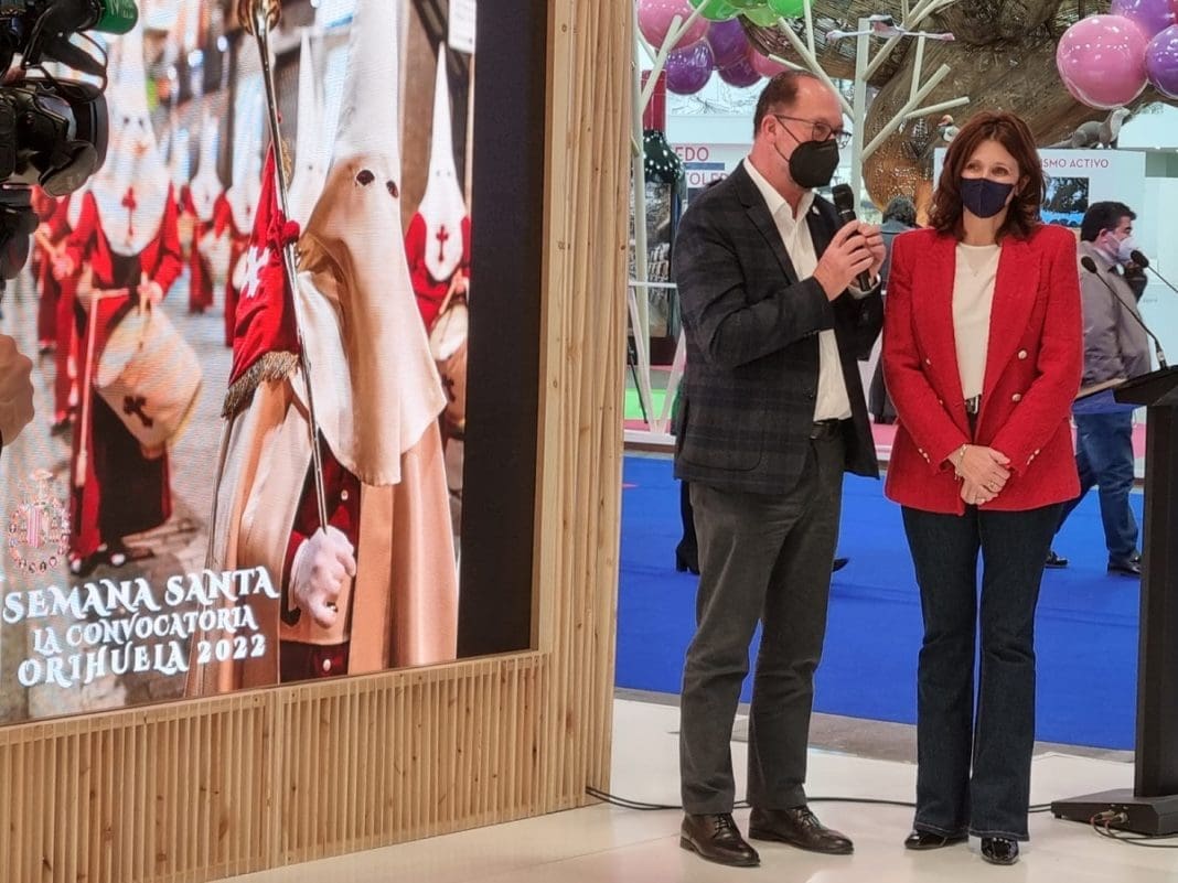 Orihuela presenta cartel semana santa en FITUR 2022