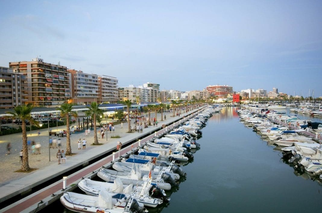 paseo adolfo suarez. Ayuntamiento Santa Pola
