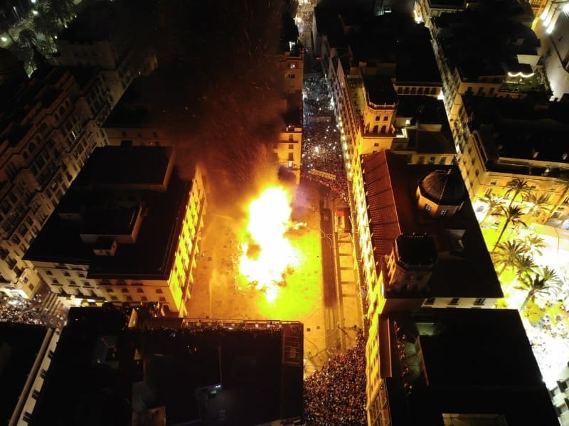 Vista desde el dron de la Cremà 2022