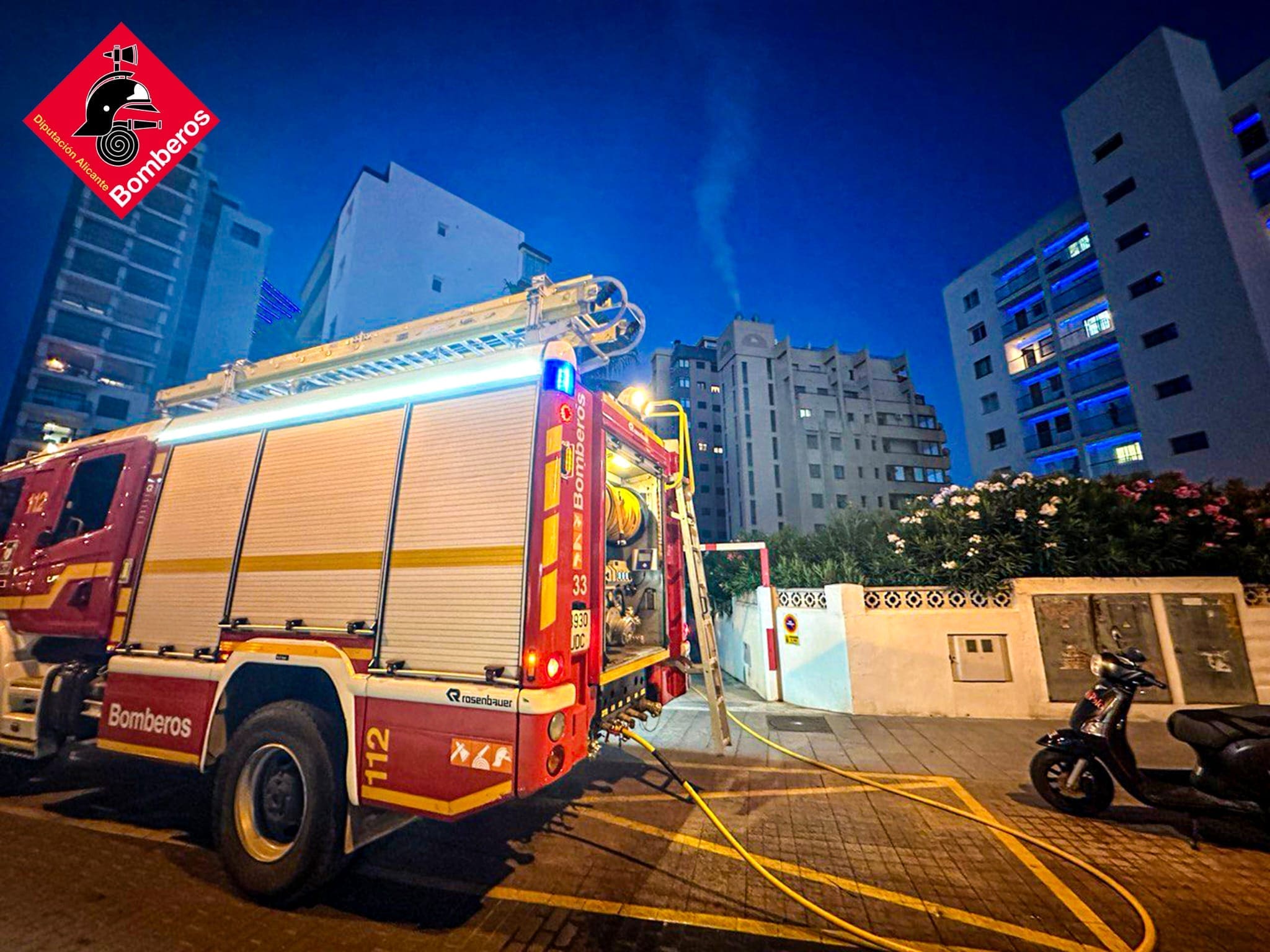 Desalojan un restaurante por el incendio de una campana extractora en ...
