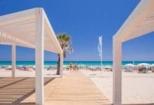 Playa de San Juan roza el lleno en un mayo turístico al alza en Alicante