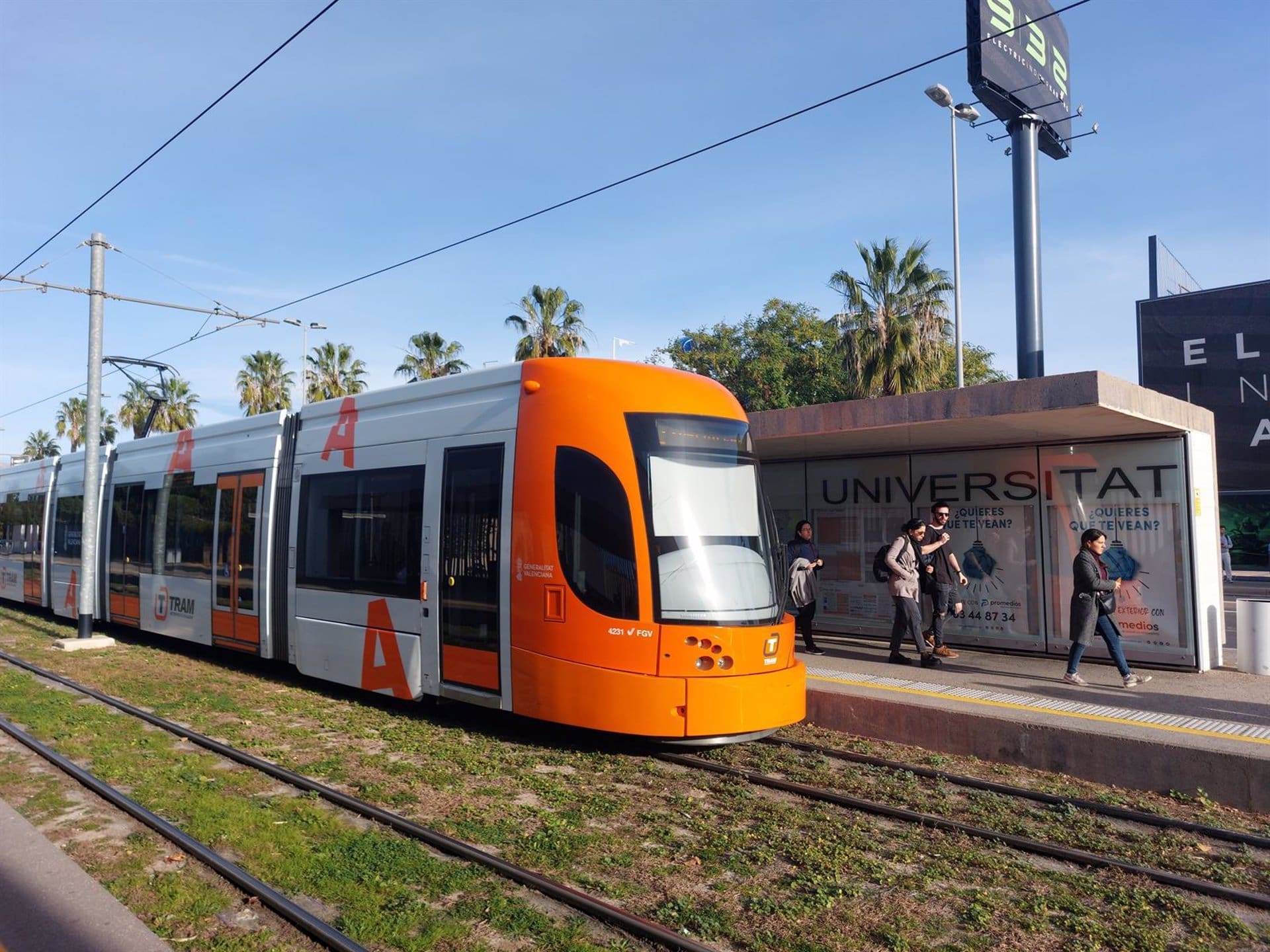 tram-d-alacant-ampl-a-los-horarios-de-las-l-neas-2-3-y-4-para