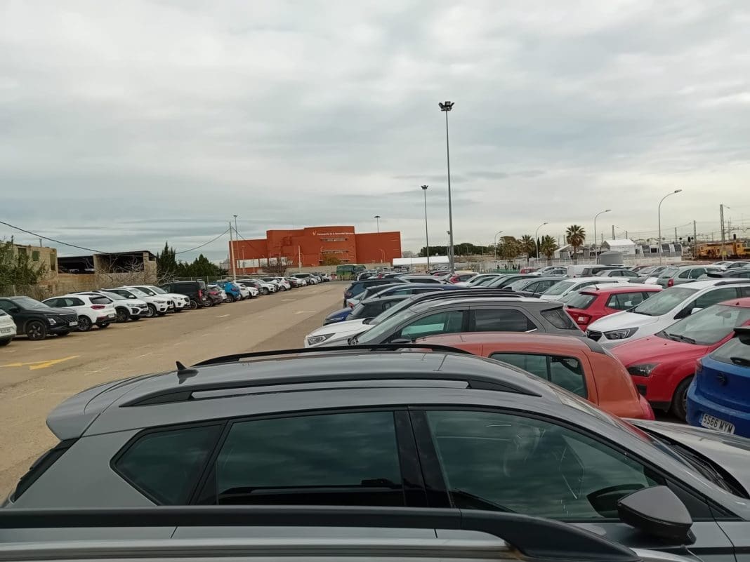 Metrovalencia ofrece más de 1.300 plazas gratuitas de aparcamiento en Fallas