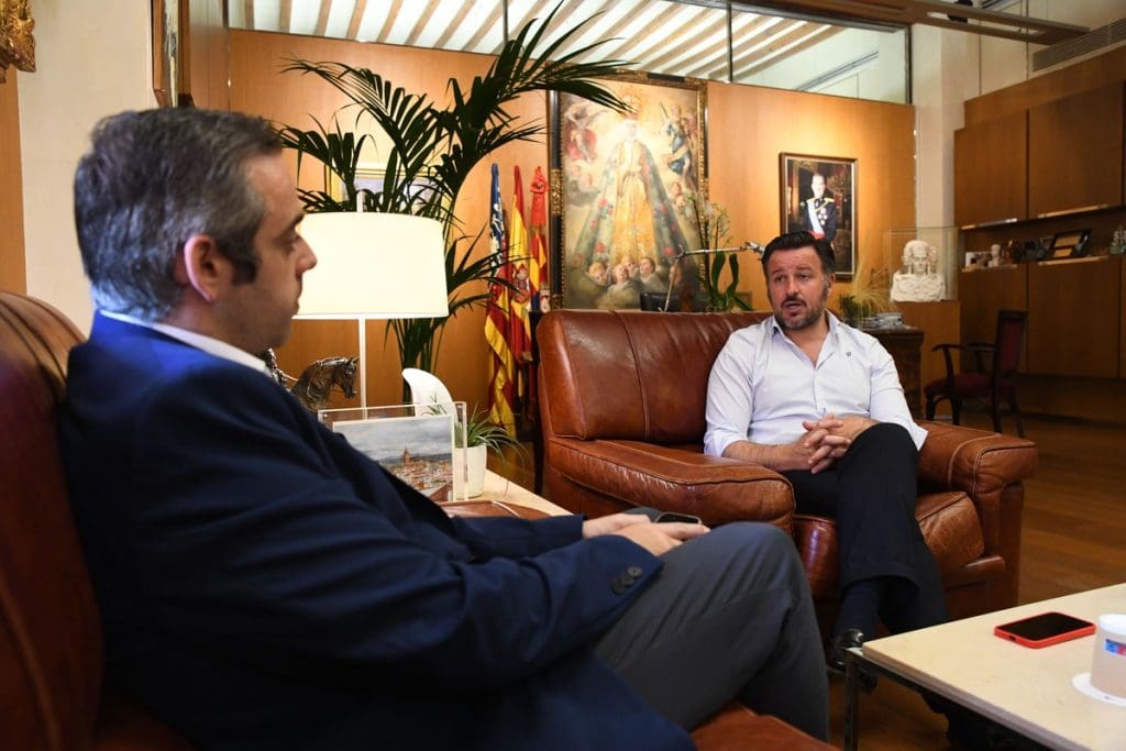 Entrevista Santiago Calaforra a alcalde de Elche, Pablo Ruz 3