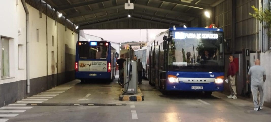 Huelga en La Alcoyana autobuses interurbanos 4