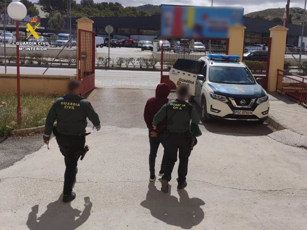 01/05/2025 Localizado y detenido en menos de media hora por intentar robar en una vivienda en obras POLITICA GUARDIA CIVIL