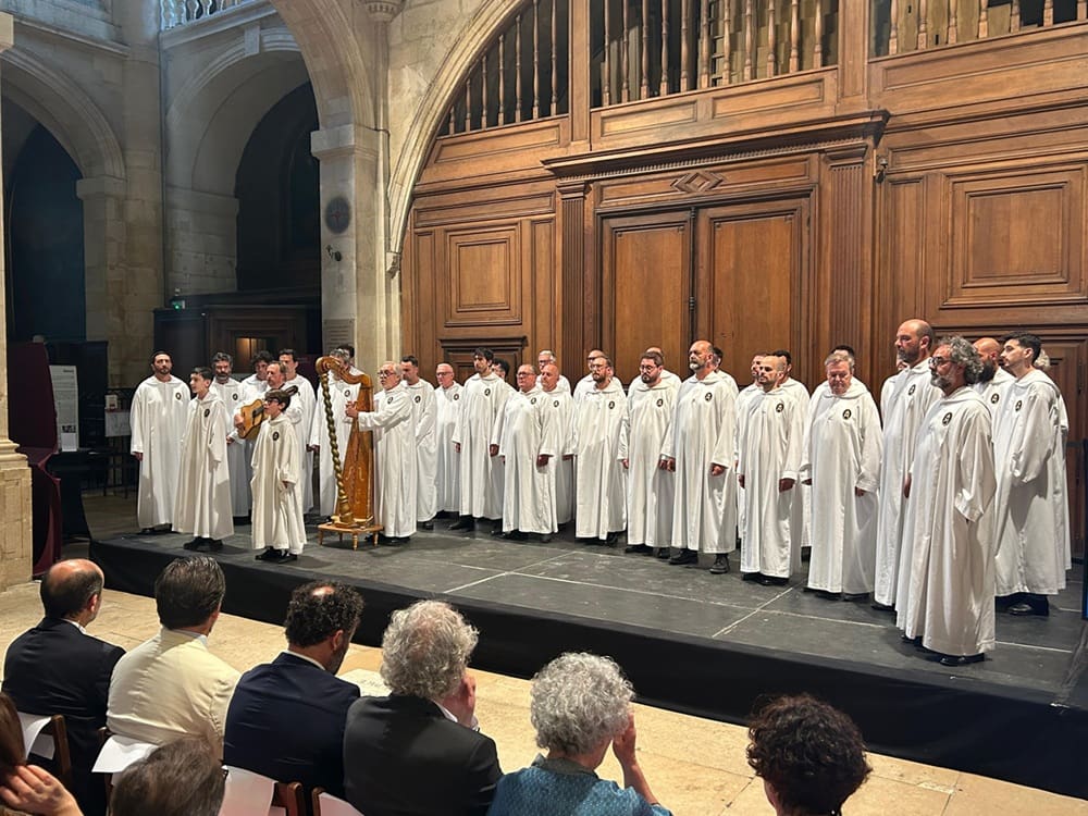 Concierto Capella y Escolanía Misteri d'Elx en Saint Étienne du Mont (París)