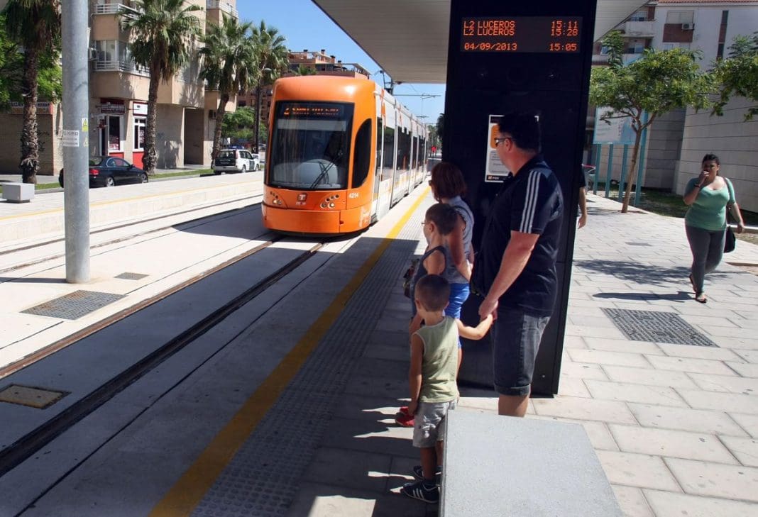 TRAM d'Alacant se suma al Día sin Coche ofreciendo servicio gratuito el lunes día 22
