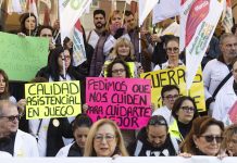 Los sindicatos dejan en suspenso la huelga de Sanidad tras avances en jornada y jubilaciones