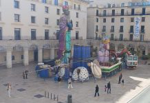 El Belén Monumental y los ornamentos abandonan las calles de Alicante tras una Navidad de récords