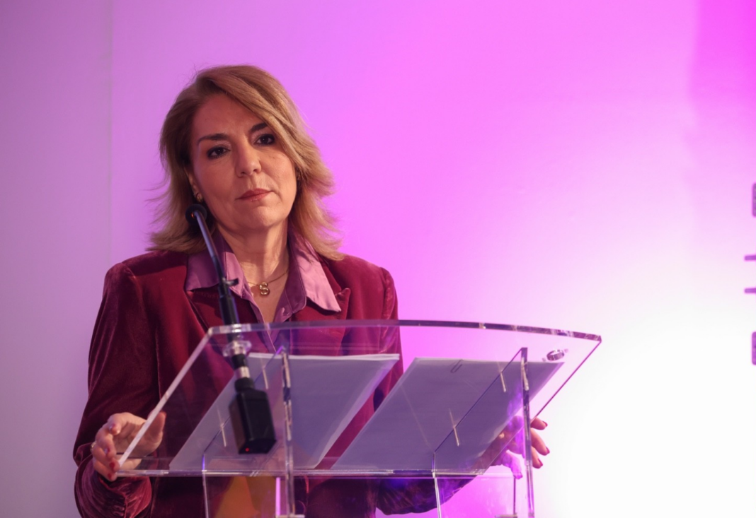 paro femenino comunitat