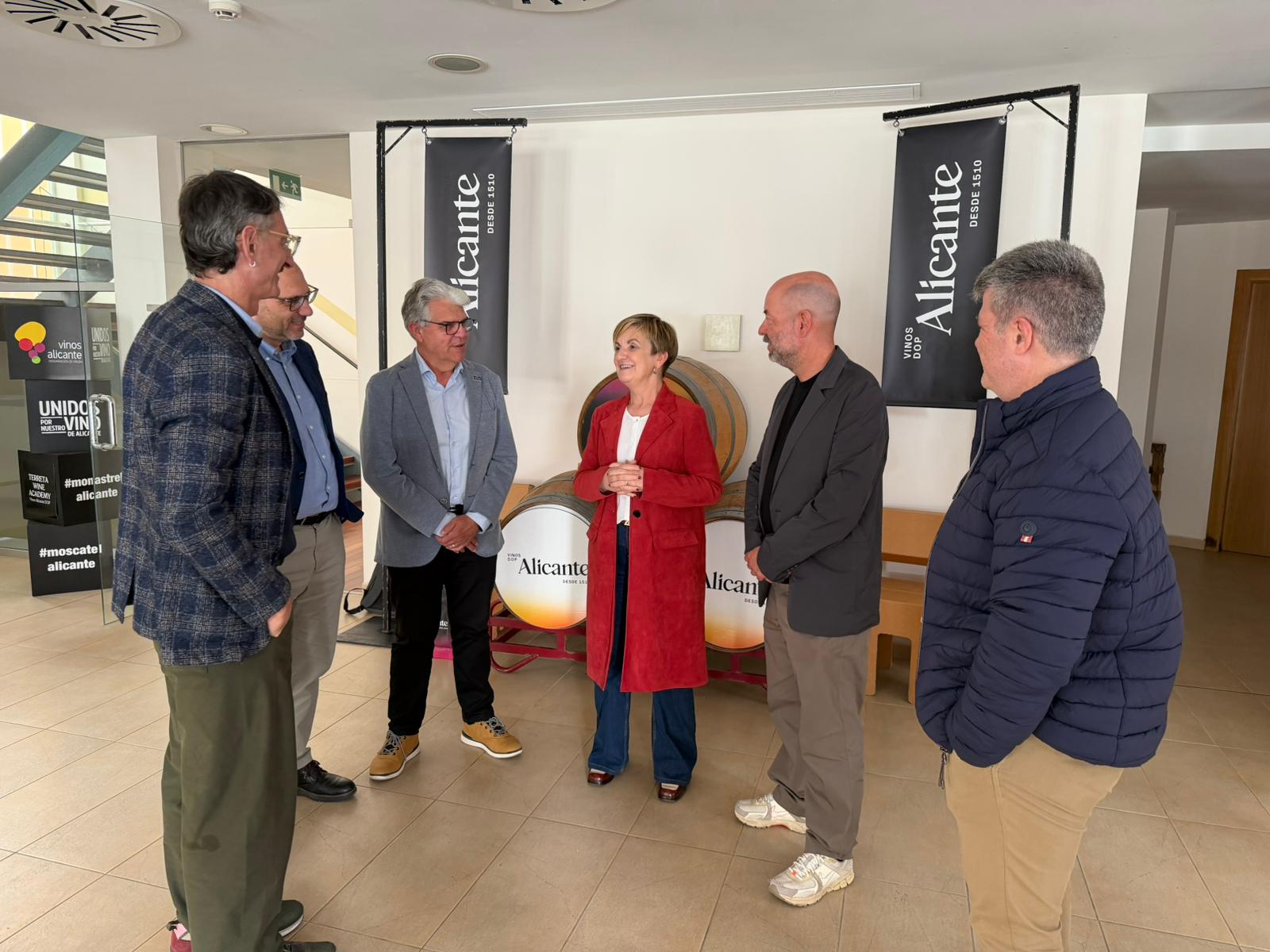 Marián Cano impulsa el enoturismo con la DOP Alicante