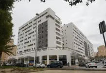 Les Corts fijan tres sesiones en julio para investigar las VPP de Alicante Vista del residencial Les Naus