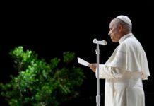Cobertura especial de À Punt de la visita del Papa esta semana