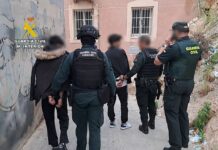 Detenidos en Callosa dos jóvenes reclamados por tentativa de homicidio tras más de tres años huidos