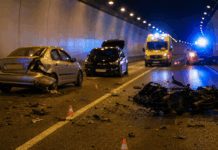 Un hombre de 22 años, politraumatizado en un accidente en la A-7 a su paso por Alcoy
