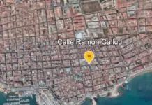 Torrevieja limita el aparcamiento en la calle Ramón Gallud durante el verano