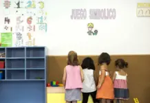 Educación refuerza con casi 50 millones la reforma de diez colegios e institutos de la Comunitat Alumnos en un centro de Educación Infantil y Primaria