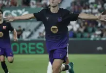 Fermín López celebra tras marcar el 0-5 con el FC Barcelona ante el Elche en el estadio Martínez Valero.