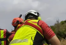 Helicóptero desplegado para rescatar a dos senderistas deshidratados en Orihuela
