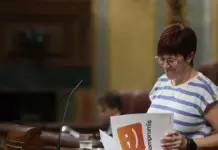Àgueda Micó, diputada de Més-Compromís, en el Congreso, en una imagen de archivo.
