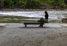 Río Tajo a su paso por Toledo, con el cauce y el entorno urbano