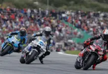 Cheste volverá a cerrar el Mundial de MotoGP en 2027 Carrera de MotoGP en el Circuito Ricardo Tormo, con motos en pista.