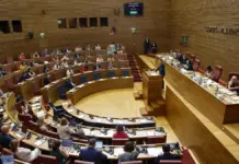 El último debate sobre el estado de la Comunitat cierra la legislatura el 28 y 30 de septiembre Pleno de Les Corts Valencianes, vista general del hemiciclo en sesión