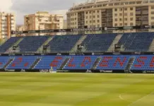 Estadio Nuevo Pepico Amat del C.D. Eldense visto en conjunto.