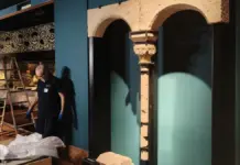 El MARQ incorpora a su exposición permanente el ventanal gótico hallado en la Pobla de Ifach