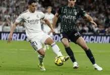 Fede Redondo se perderá un partido con el Elche tras su expulsión Federico Redondo, centrocampista del Elche, durante un encuentro de LaLiga EA Sports