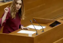 Compromís lleva a Antifraude el regalo de una entrada de 21.000 euros a Pérez Llorca Isaura Navarro, portavoz adjunta de Compromís en Les Corts, en imagen de archivo