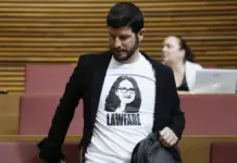 Carles Esteve (Compromís) en Les Corts, en una imagen de archivo