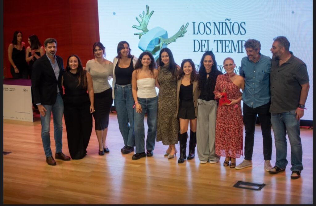 La Generalitat refuerza su colaboración con el sector de la publicidad de Alicante y reconoce su talento creativo
