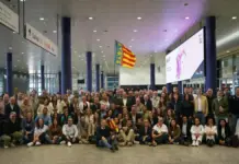 Pérez Llorca asegura que un Gobierno de Feijóo priorizará las demandas de la Comunitat Valenciana Delegación valenciana en el acto del líder del PP, Alberto Núñez Feijóo, en Ifema Madrid