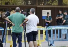 Medios de comunicación delante de los juzgados de Catarroja (Valencia).